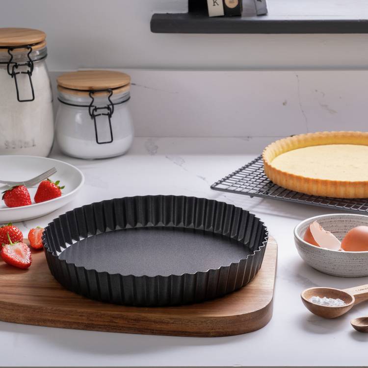 Habitat 23cm Non Stick Carbon Steel Quiche Tin
